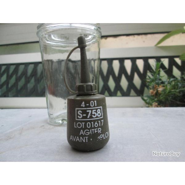 burette d huile famas (G4)