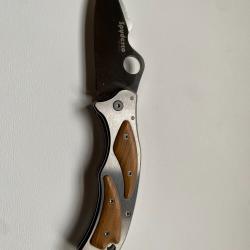 Couteau Spyderco Volpe c99p RARE pour les collectionneurs de Spyderco