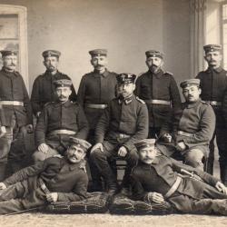 CPA -un groupe Soldat Allemand -N°4076