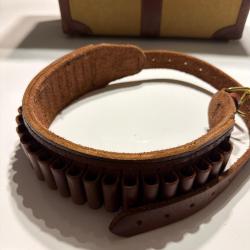 splendide cartouchière pour calibre 410 tout cuir de buffle haut de gamme