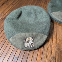 BÉRET ARDENNE KAKI SOMLYS BRODÉ D'UN SANGLIER 58 et 59 NEUF