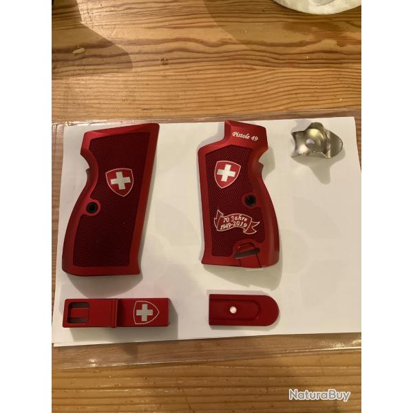Kit poignée P210 / P49 aluminium anodisé rouge croix suisse 70ieme anniversaire Wyss waffen