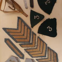 lots insignes en tissu, grades galons en bleu horizon