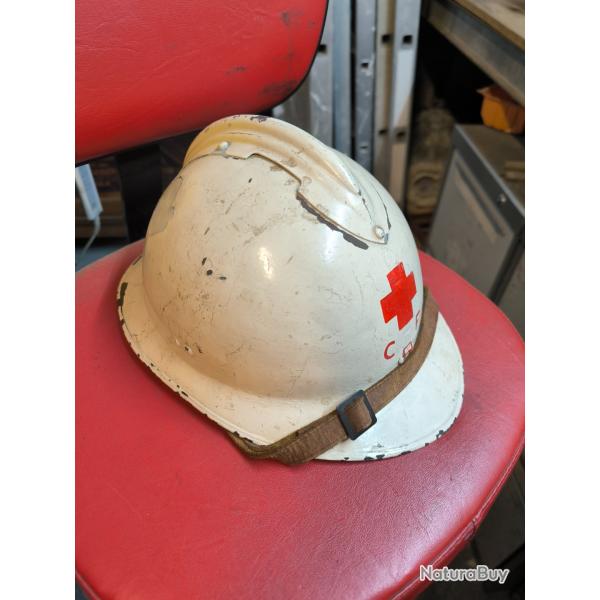 Casque Adrian croix rouge française
