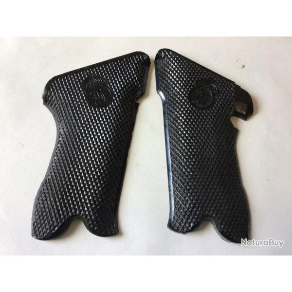 VENDU PAR LE-CUIRASSIER PAIRE DE PLAQUETTE POUR PISTOLET LAHTI M40