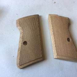 VENDU PAR LE-CUIRASSIER N°2 PAIRE DE PLAQUETTES POUR PISTOLET WALTHER PP