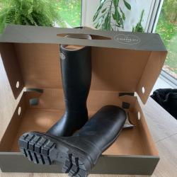 Vends botte le chameau St Hubert neuves 1 sans réserve