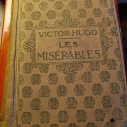 Les miserables tome  Iv tome 4 Victor hugo editions Nelson