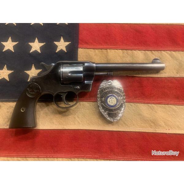 Colt New Army calibre 38 fabrication tardive