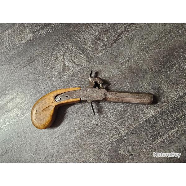 Pistolet a coffre a percussion de voyage