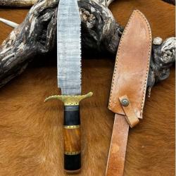 Couteau Bowie RITE EDGE lame en acier Damas 256couches avec manche en corne et noyer NB685
