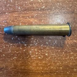 Une cartouche calibre 40-82 win