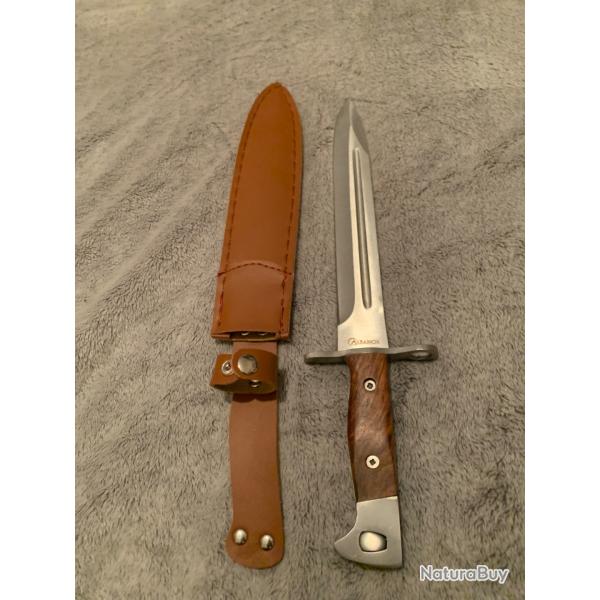 Couteau baonnette AK47 neuf ! avec lame inox 23 cm, manche bois/acier et tui cuir