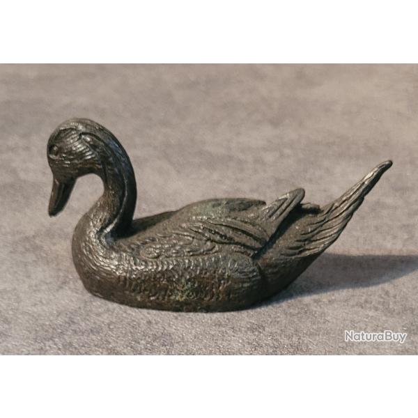 Pilet en tain sign J.Maillard