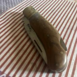 Couteau pliant a système d'ouvertureLaguiole