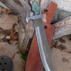 Bowie Bushcraft Couteau de Chasse Survie Lame Carbone 1055 Manche Bois/Acier Etui Cuir F Artisanale