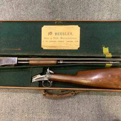 Carabine Winchester 1906 en mallette d'époque , calibre 22 LR
