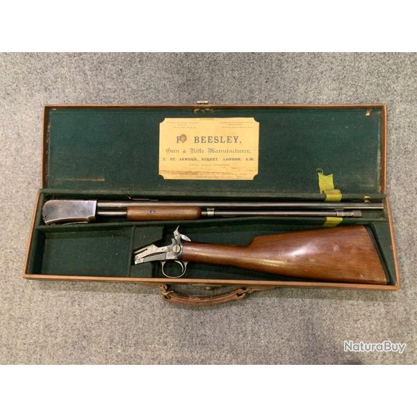 Carabine Winchester 1906 en mallette d'époque , calibre 22 LR