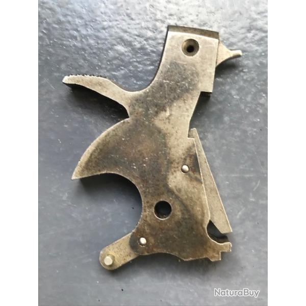 Pour S&W K 38 / 357, chien d'origine,complet.