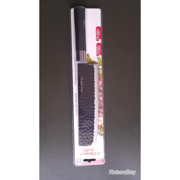 NAKIRI
