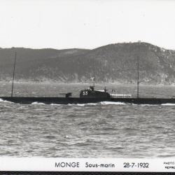 CPA - Marine de Guerre - Sous - Marin " MONGE "  28-7-1932 -N°4090