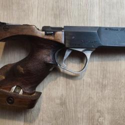 Pistolet de précision UNIQUE modèle DES 2000 U - Calibre .22 Short (Occasion)