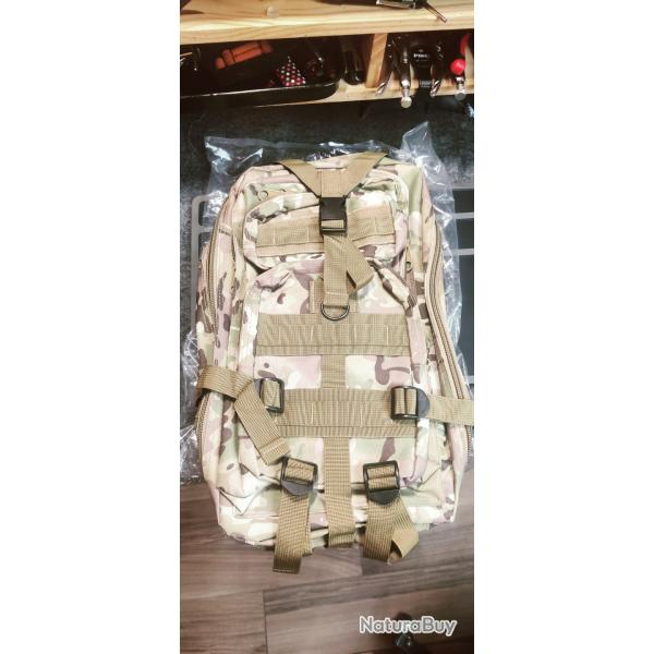 Sac  dos type militaire neuf