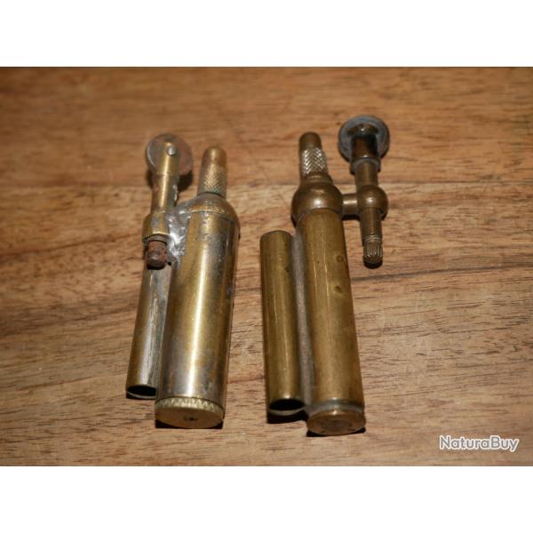 Lot de 2 briquets de tranchées à amadou et essence