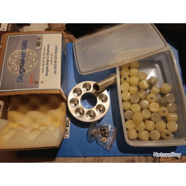 Slugmaker cal 68 + projectiles