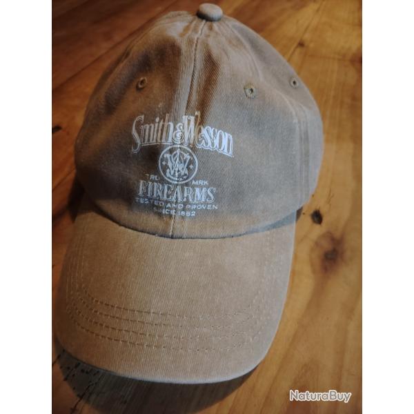 Casquette de tir sportif ou chasse Smith et Wesson