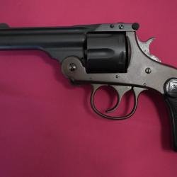 Harrington & Richardson calibre 32