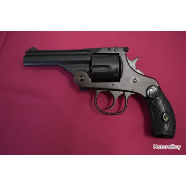 Harrington & Richardson calibre 32
