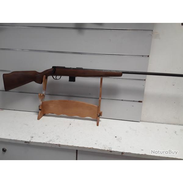 Carabine a verrou bretton  Gaucher cal.9mm flobert avec chargeur  bois can.65cm