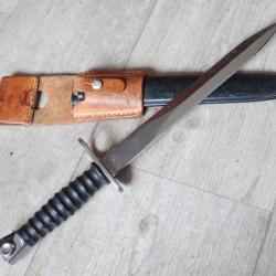w 125792 Baïonnette Suisse FASS 57 + porte fourreau