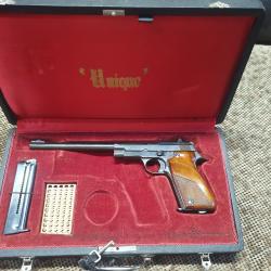 très beau UNIQUE modèle D3 cal 22 LR canon 210 mm et poignée BOIS D'ORIGINE en coffret