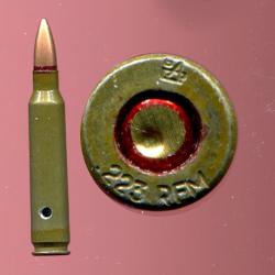 .223 Remington - intéressante production Russe - étui acier laqué - Marque A(logo) .223 voir photos