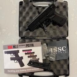 ISSC modèle M 22 avec adaptateur 1/2x20 et 2 chargeurs en mallette