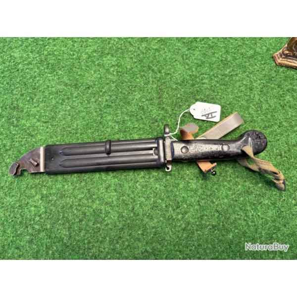 BAIONNETTE  KALANICHKOV   N 6