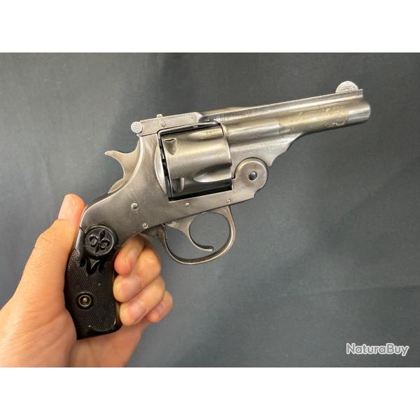 REVOLVER TYPE HARRINGTON RICHARDSON cal. 38sw