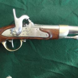 Très beau pistolet modèle 1822 tbis de la manufacture Impériale de Tulle