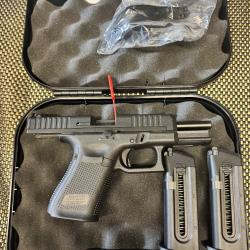Glock 44 proche du neuf