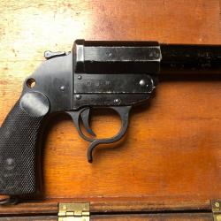 pistolet lance fusee