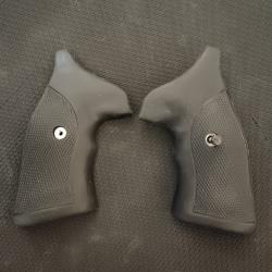 POIGNEE REVOLVER S&W K/L CAOUTCHOUC SQUARE BUTT