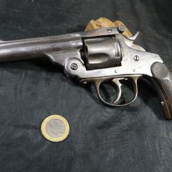 REVOLVER SMITH ET WESSON A BRISURE  CALIBRE 38 SW 5 COUPS cat. D