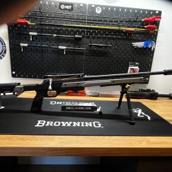Tikka t1x 17 hmr , châssis oryx , état neuf .