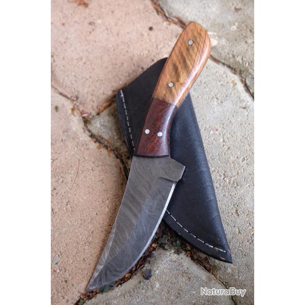 Skinner de Chasse Damas Lame Clip Point 256 Couches Manche Olivier Fabr Artisanale Etui Simili Cuir