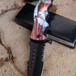 Couteau A/O S-TEC Manche Abs Décor Cerf Lame Tanto Acier Inoxydable Serrated Linerlock Clip