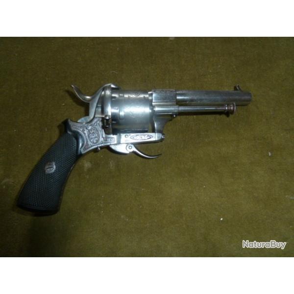 revolver à broche
