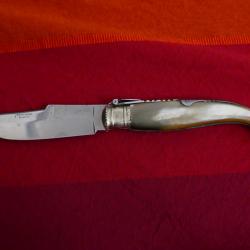 couteau pliant espagnol navaja par Exposito à Albacete