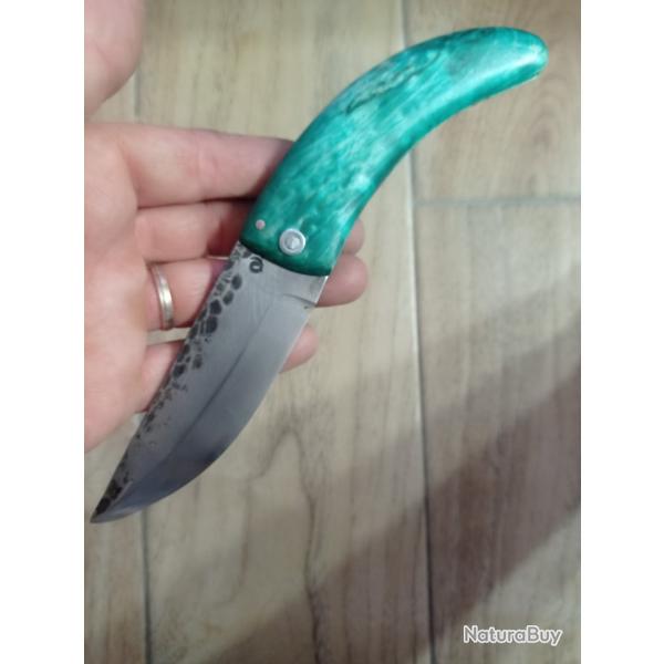 Couteau pliant deux clous forg en acier carbone bois bouleau marbr